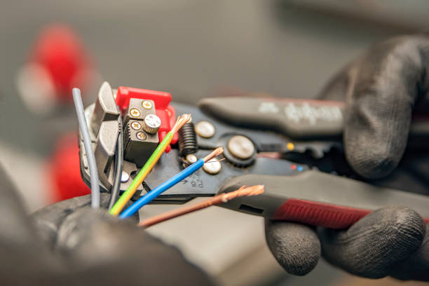 Best Electrical Installation Contractor  in Lyndhurst, VA