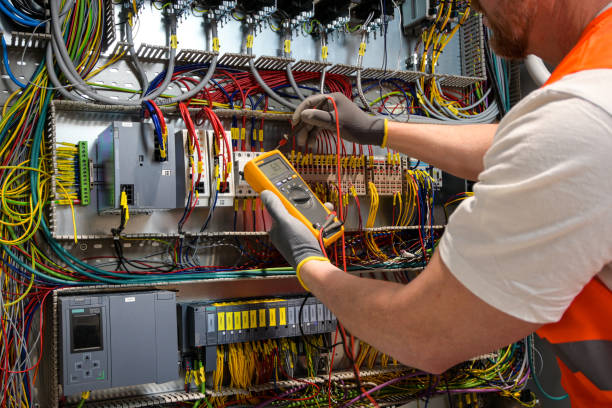Best Local Electrician Companies  in Lyndhurst, VA